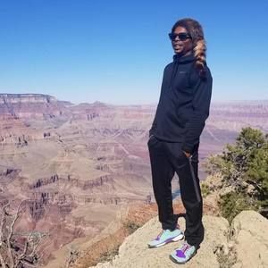 Meet your Posher, Marlon